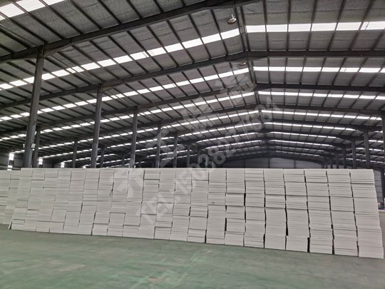 淺談勻質(zhì)保溫板強(qiáng)度不夠怎么辦及解決辦法！